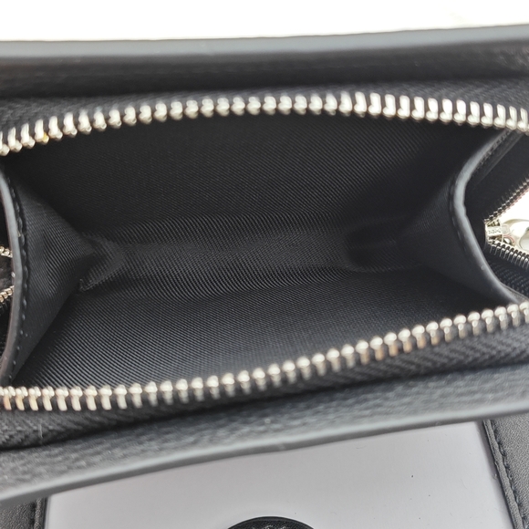 Coach Wallet - Picture 3 of 9